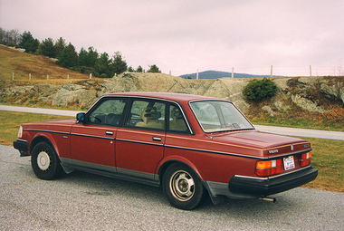 Volvo 240 DL