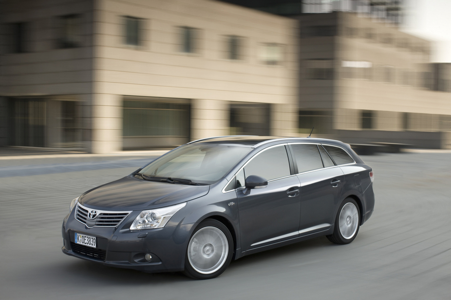 Toyota Avensis SW Specs Photos Videos And More On TopWorldAuto