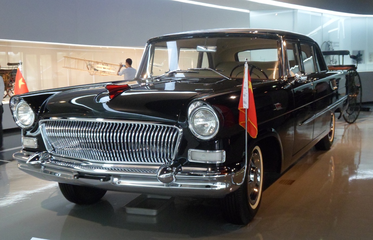 File:1959 Hongqi CA72 02 -- Shanghai Automobile Museum 2012-05-26 ...