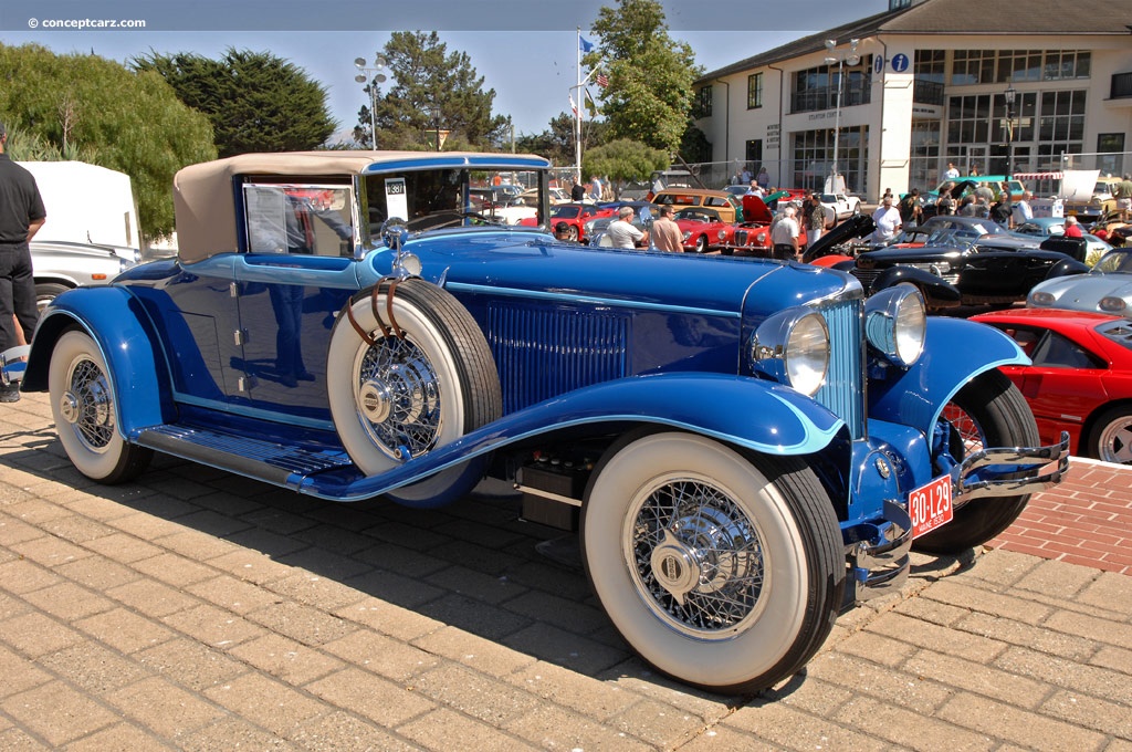 1930 Cord L-29 at the Sports & Classics of Monterey