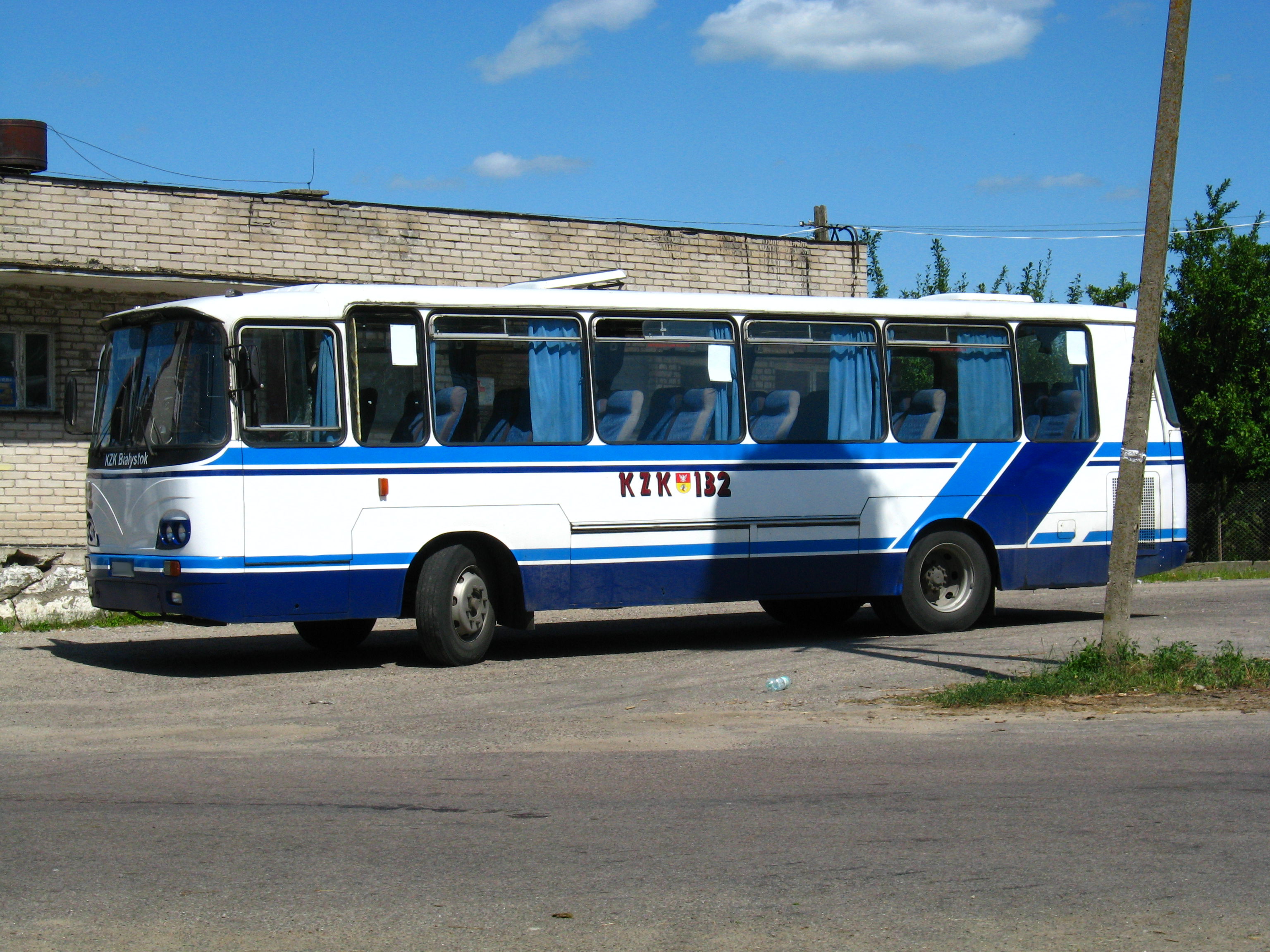 Autosan H9-21 bus (#132) from year 1993 ^ at BorsukÃ³wka, Podlaskie ...