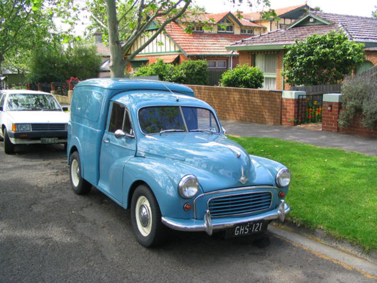 1954 Morris Minor Series II Van (A302) Registry : The Morris Minor ...