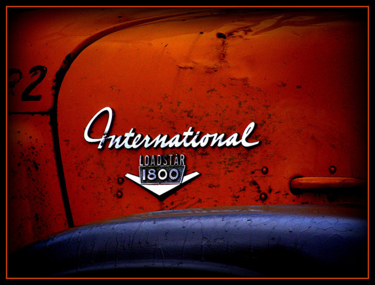 International Loadstar 1800 | Flickr - Photo Sharing!