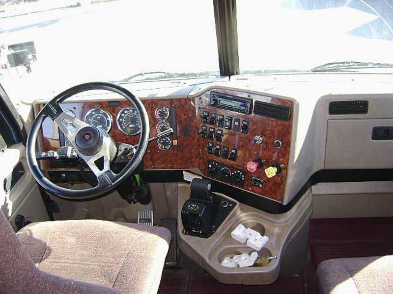 2005 International 9400i EAGLE Conventional Trucks w/Sleeper | TAG ...