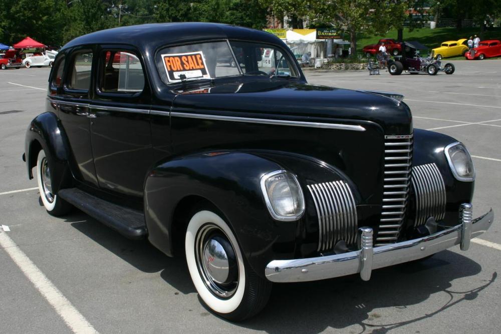 1940 Nash 4-Door Sedan