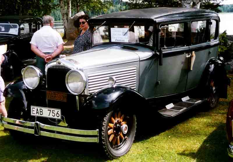 File:Marmon Series 8-69 4-Door Sedan 1929.jpg - Wikimedia Commons