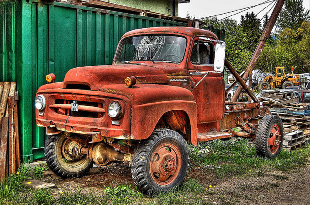 1952 International 1 and half ton Tow Truck in Revelstoke, BC ...