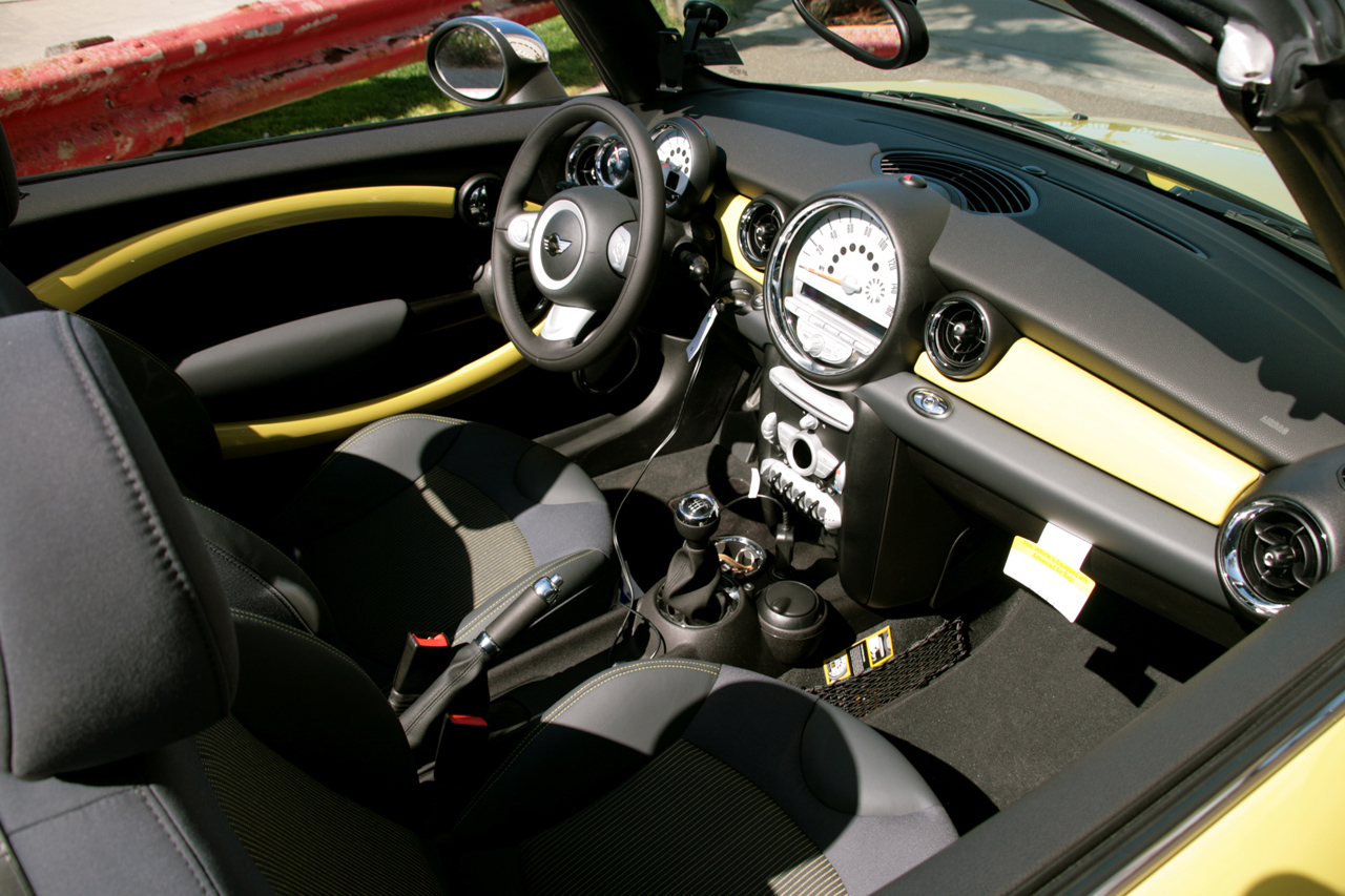 View of Mini Cooper S Cabriolet. Photos, video, features and ...
