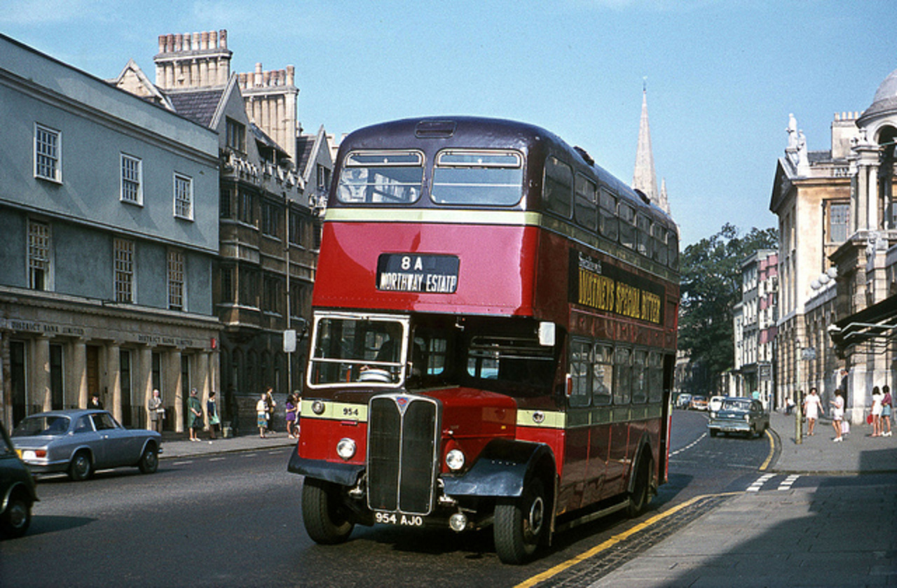 Oxford Regent V No.954 in the High Street 1970 | Flickr - Photo ...