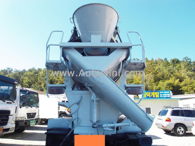 Used Equipments 1994 Samsung SM510 Concrete Machinery Mixer Truck ...