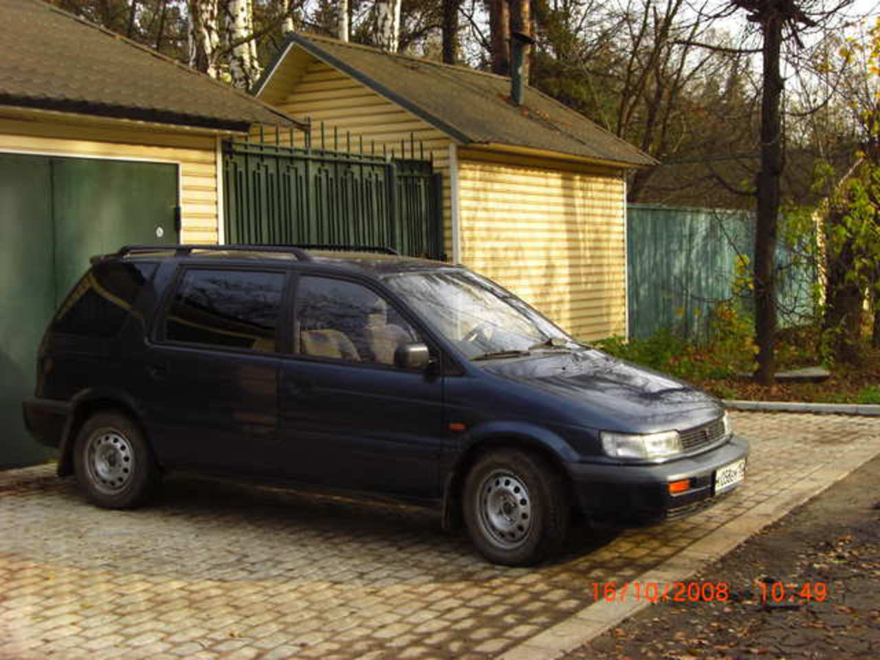 Used 1993 Mitsubishi Space Wagon Photos, 1997cc., Gasoline, FF ...