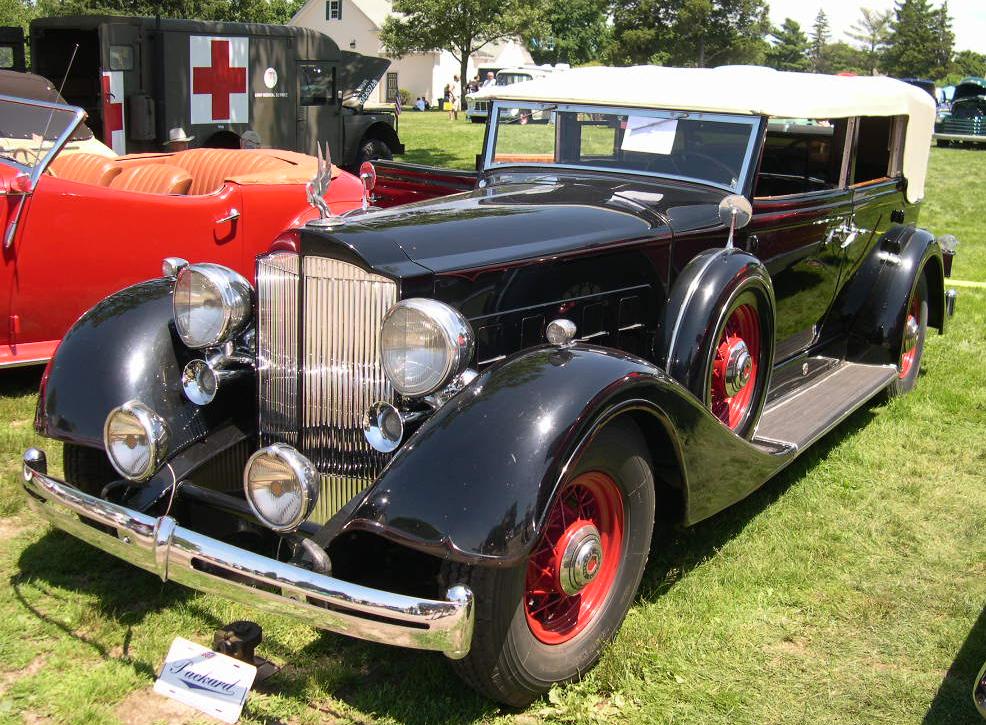 File:1934 Packard Convertible.jpg - Wikimedia Commons