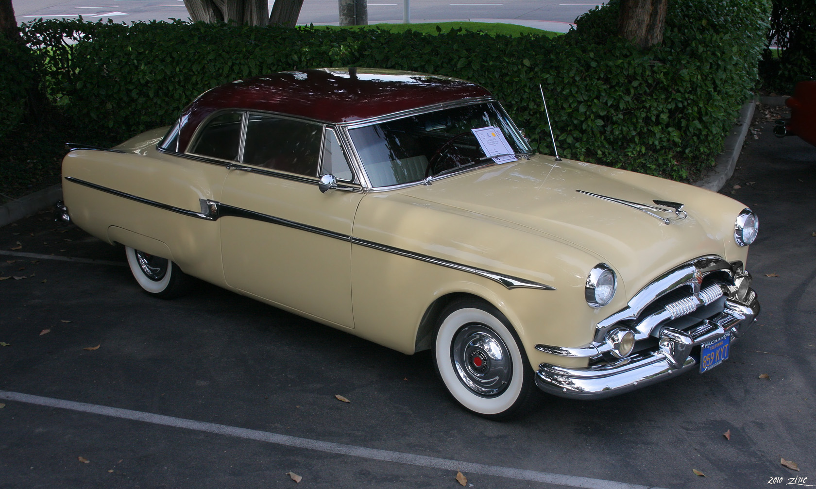 File:1953 Packard Mayfair 2d htp - Matador Maroon Metallic ...