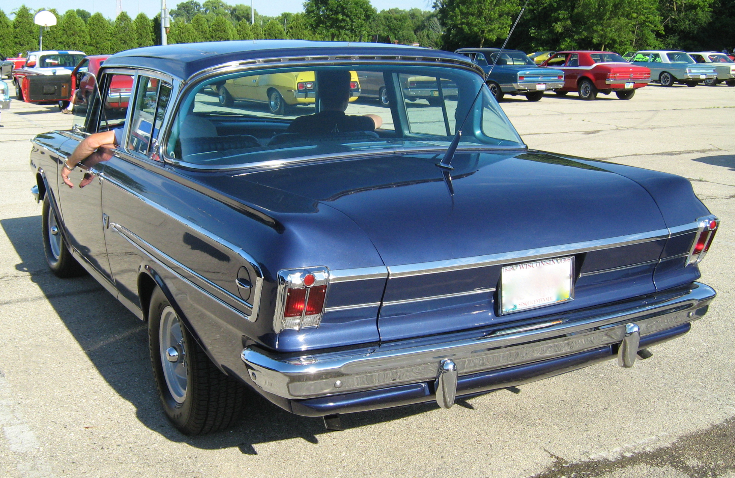 File:1962 Rambler Ambassador 2-door sedan Kenosha blue-r.jpg ...