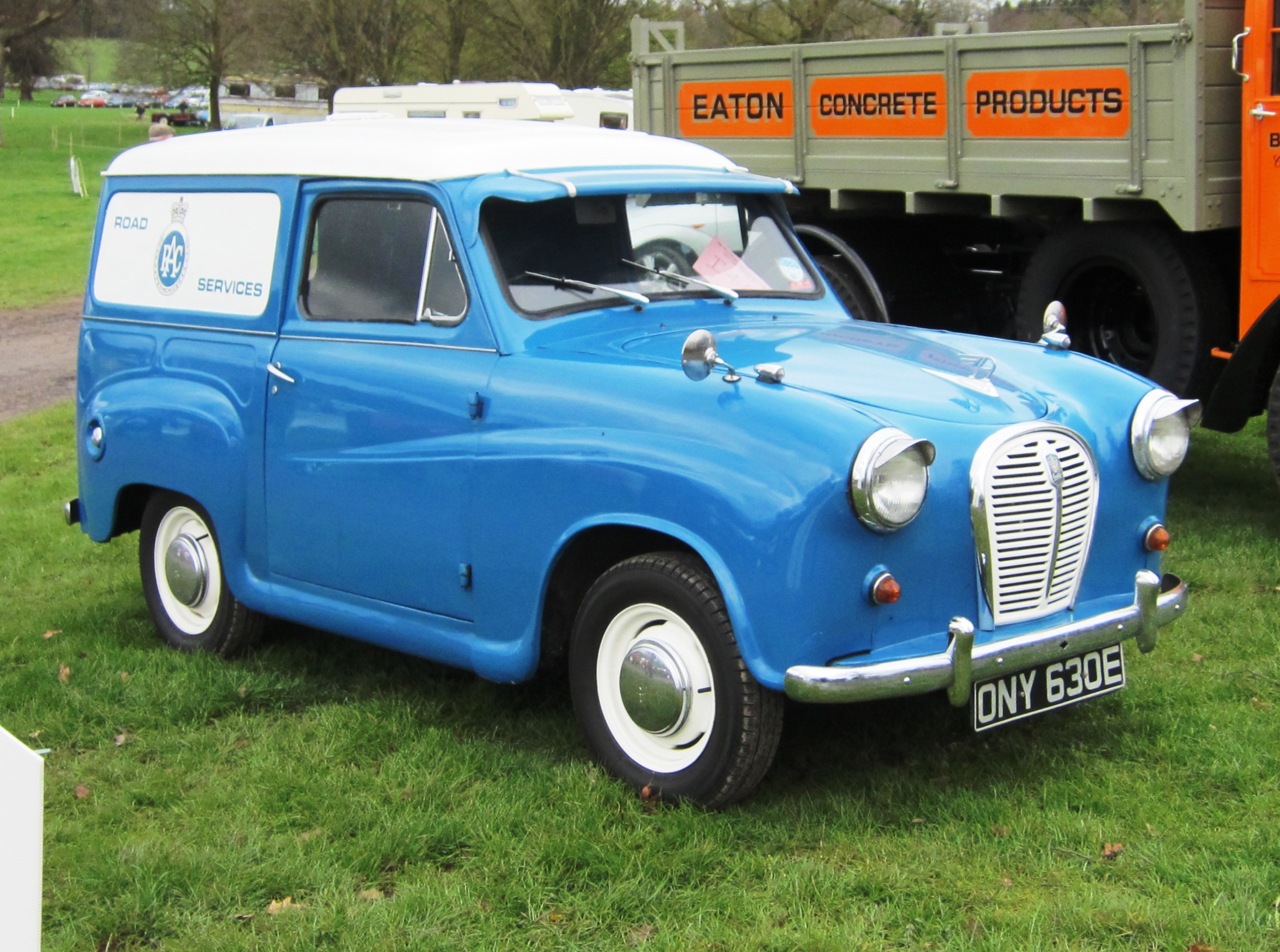File:Austin A35 van 848cc first registered May 1967 painted in RAC ...