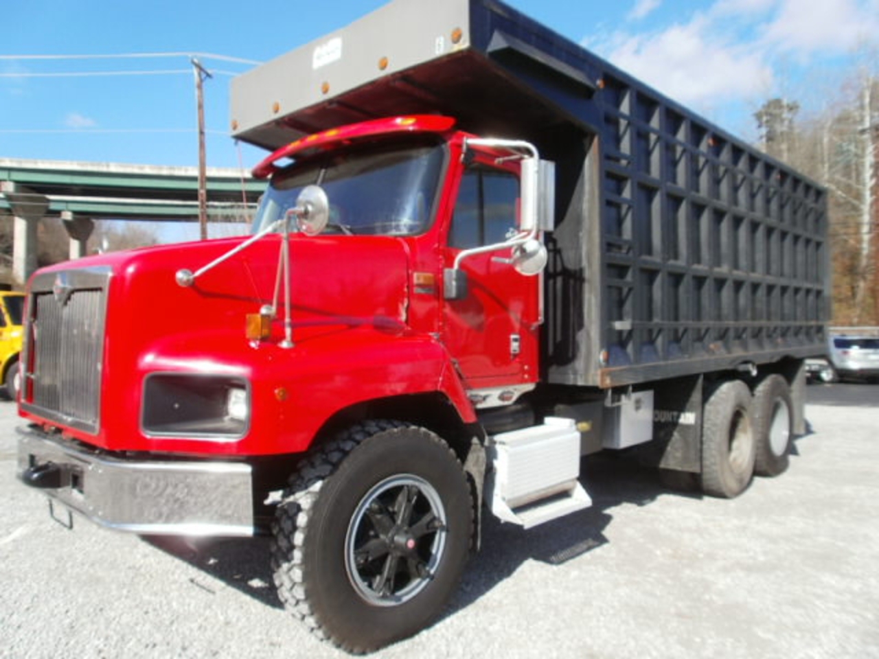 International 5500i for sale - Page 1 | Payload Global