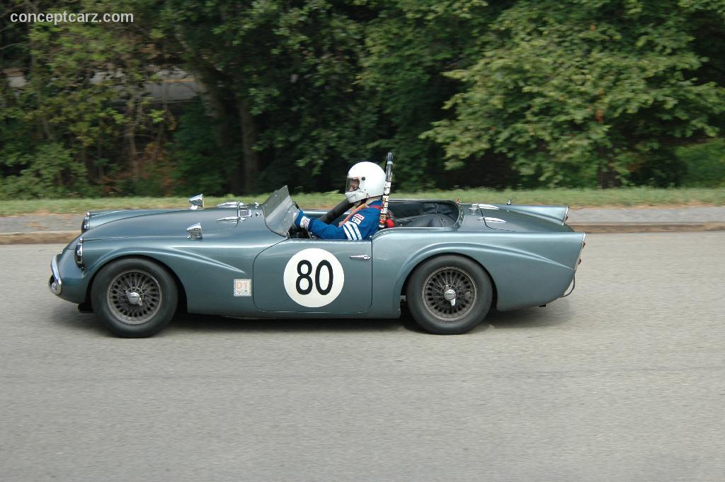 Auction results and data for 1963 Daimler SP 250 | Conceptcarz.