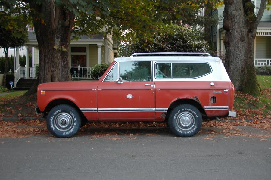 OLD PARKED CARS.: 1978 International Harvester Scout II.