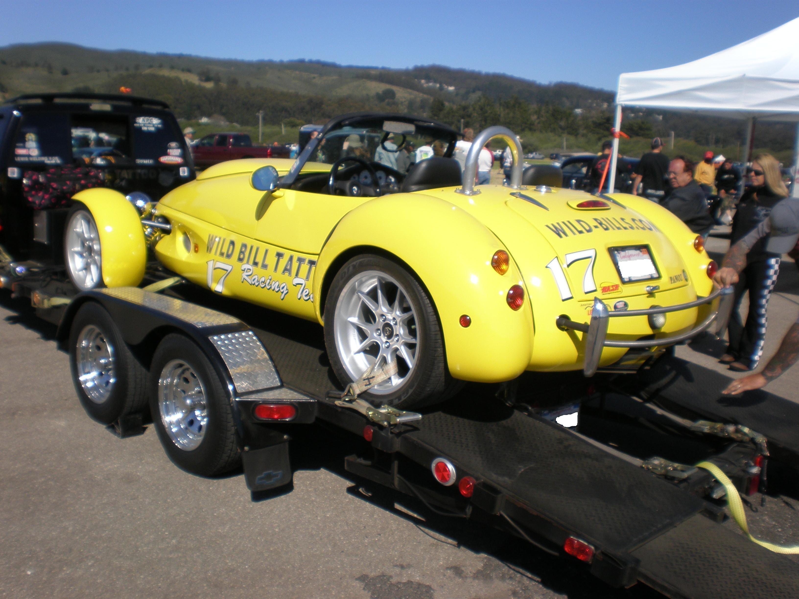 File:2002 yellow Panoz AIV roadster rear 2.JPG - Wikimedia Commons