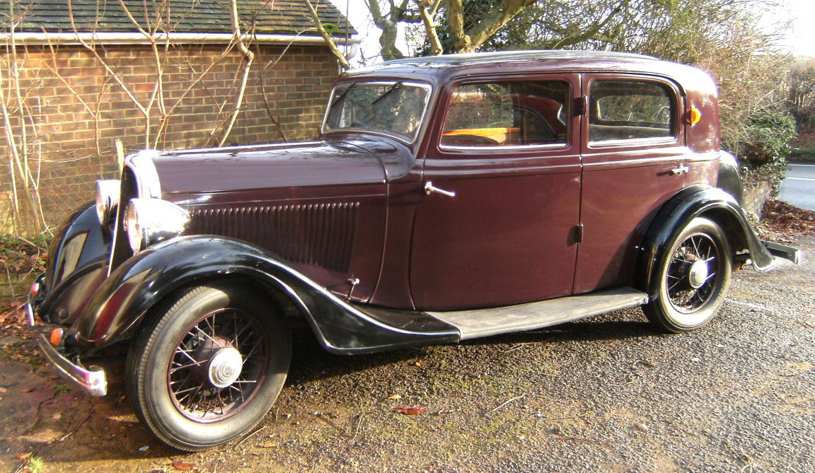 The Hotchkiss Cabourg 413 Saloon is ideal for new collectors of ...