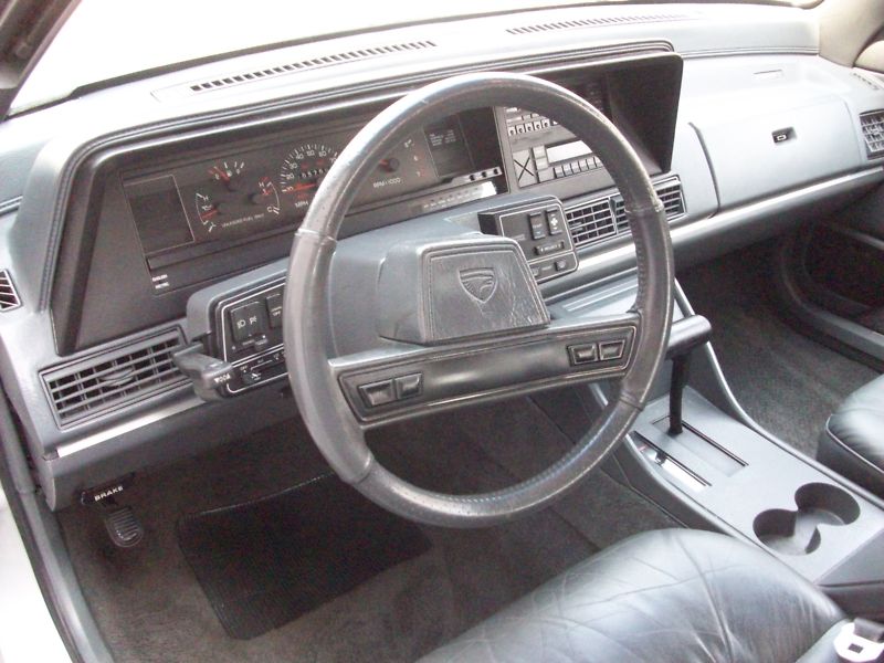 File:1992 Eagle Premier ES Limited interior.jpg - Wikimedia Commons