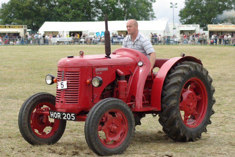 David Brown Cropmaster (1947 model) Tractor from the NSDK Photo ...