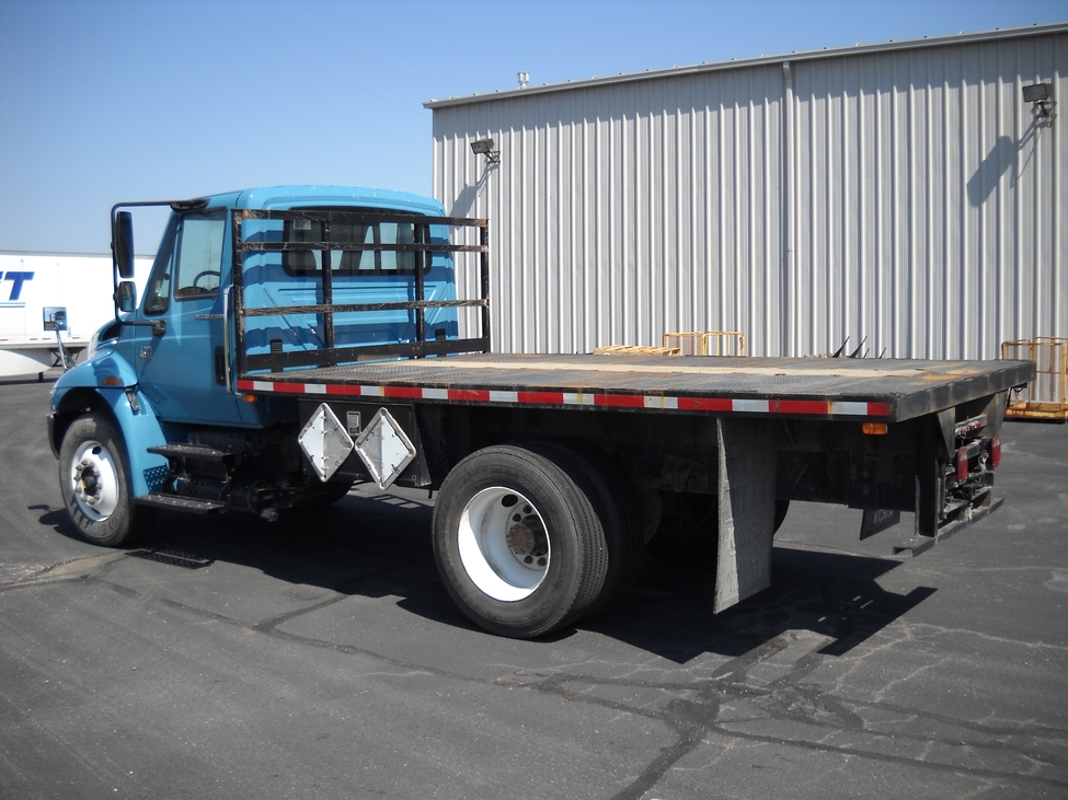 Used 2006 International 4200 for Sale! : Truck Center Companies ...