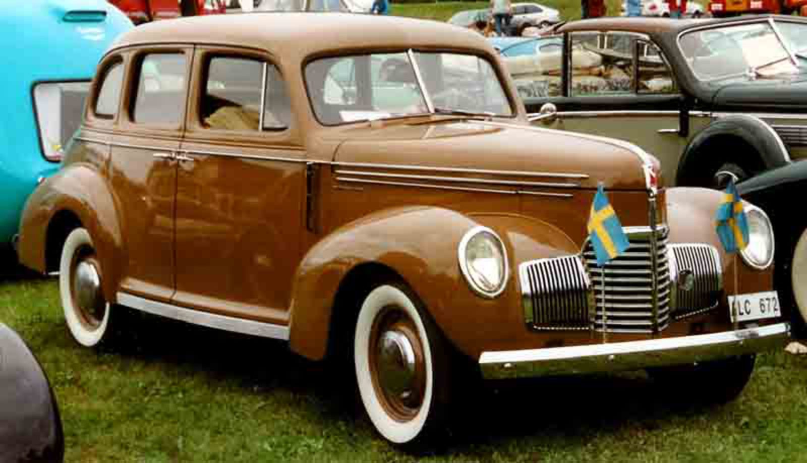 File:Studebaker Champion 4-Door Sedan 1939.jpg - Wikimedia Commons