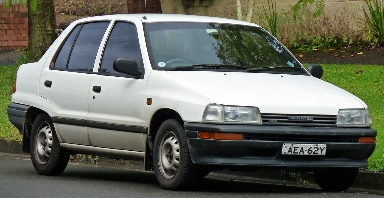 File:1991-1993 Daihatsu Charade (G102) SG sedan (2011-04-28).jpg ...