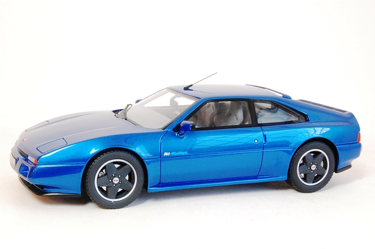 Blue Metallic Venturi, 260 1:18 scale Ottomobile (Otto Models ...