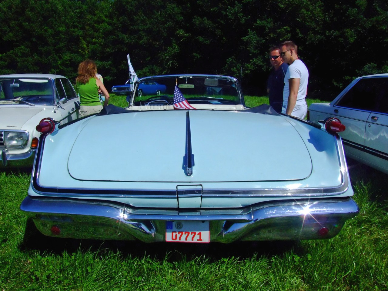 File:Imperial Crown Convertible 1962 3.jpg - Wikimedia Commons
