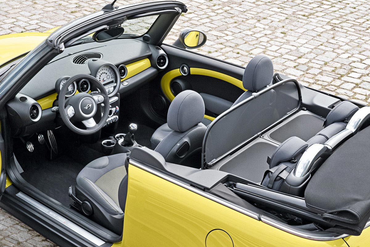 mini-cooper-convertible-interior-img_11 | It's your auto world ...