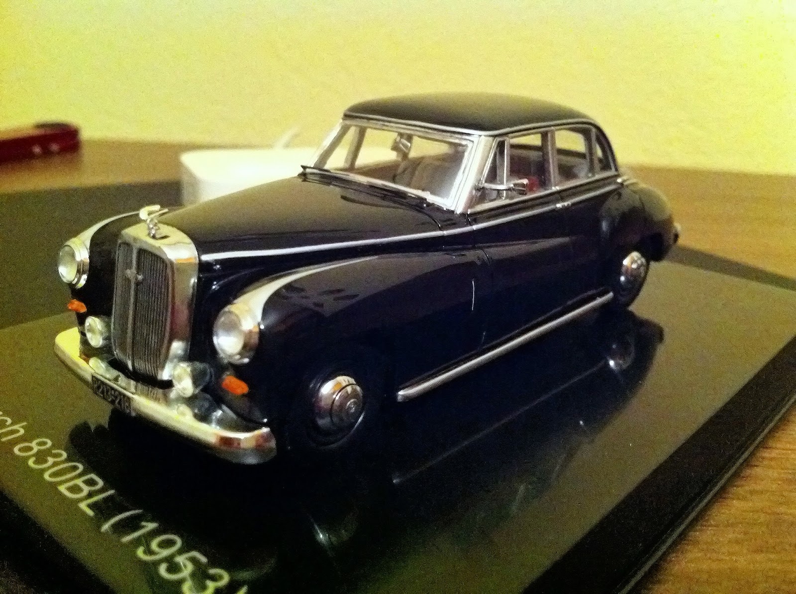 The AUDI side of my life: Scale model: Horch 830BL