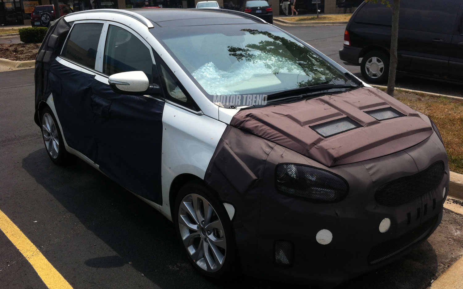 Spied in Michigan: Kia's Possible Ford C-Max, Mazda5 Competitor ...