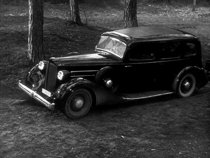 IMCDb.org: 1935 Packard Eight Sedan [1200] in "Mission Ã  Tanger, 1949"