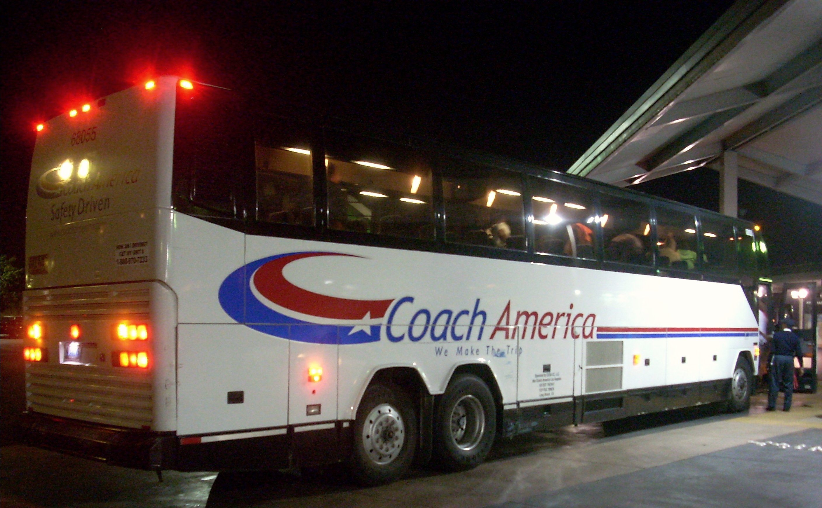Coach America Amtrak Thruway Prevost H3-45, Bakersfield, Ca ...