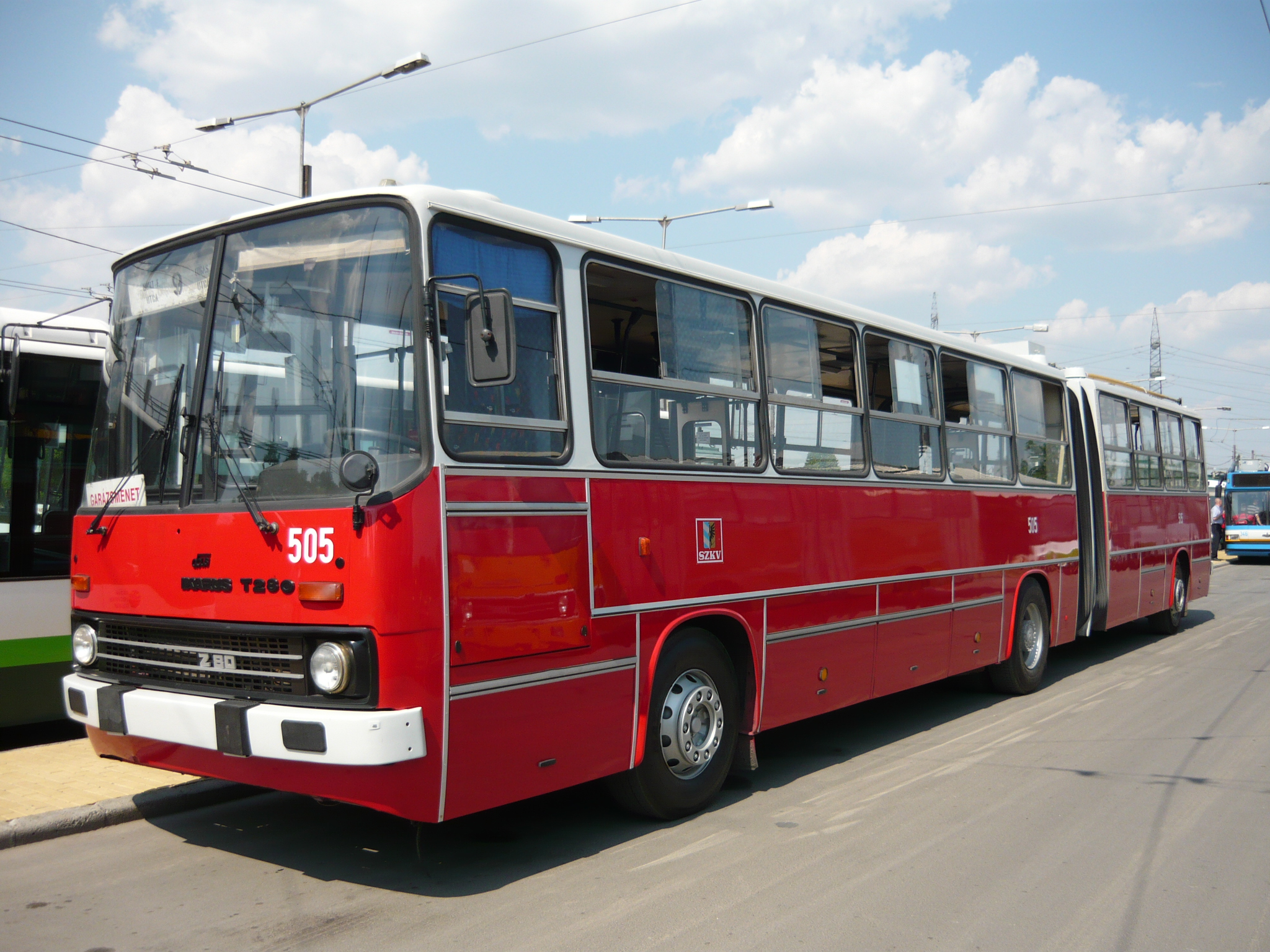 Ikarus 280 T Photo Gallery: Photo #02 out of 12, Image Size - 2048 ...