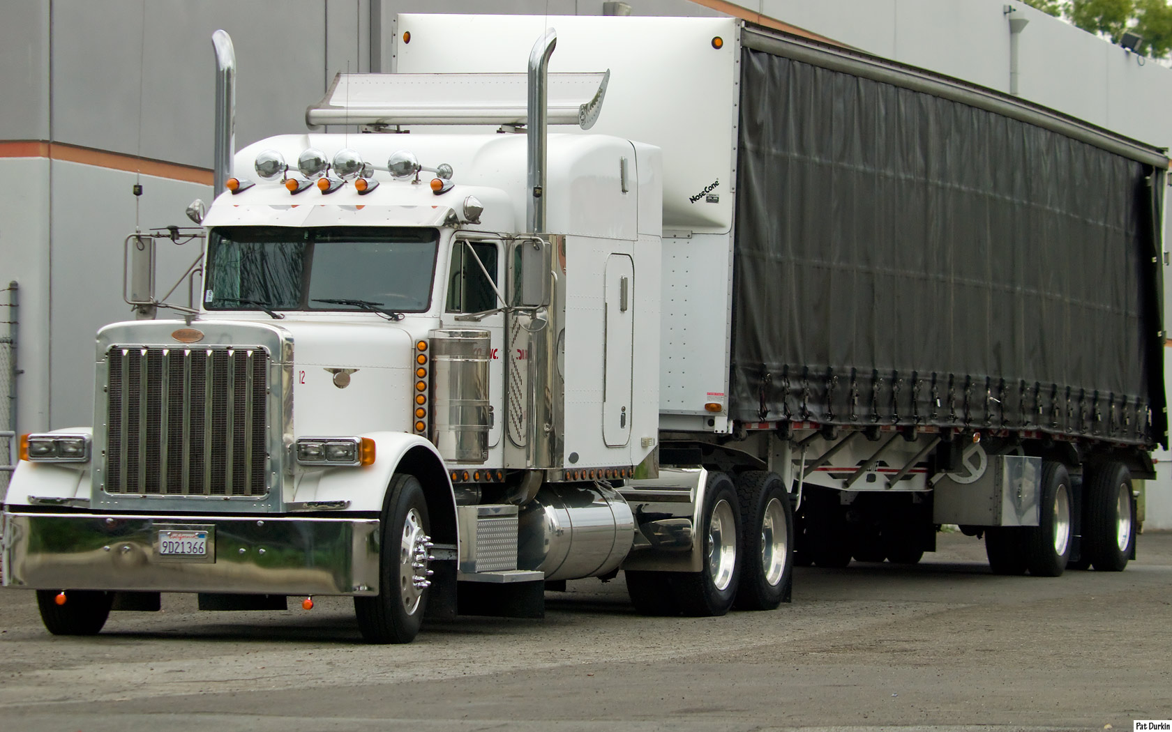 1993 Peterbilt 379L with curtain sided dry van trailer - white ...