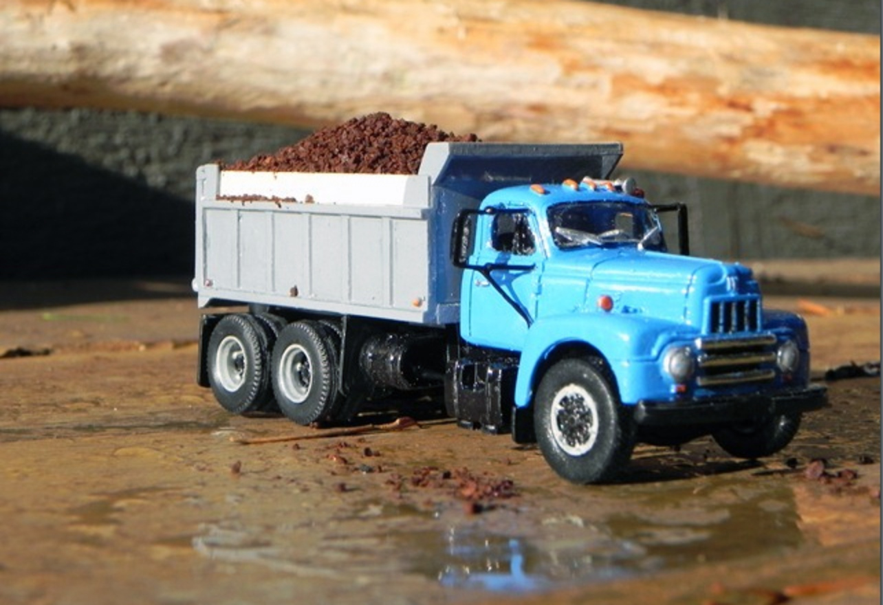 International R-190 Dump Truck