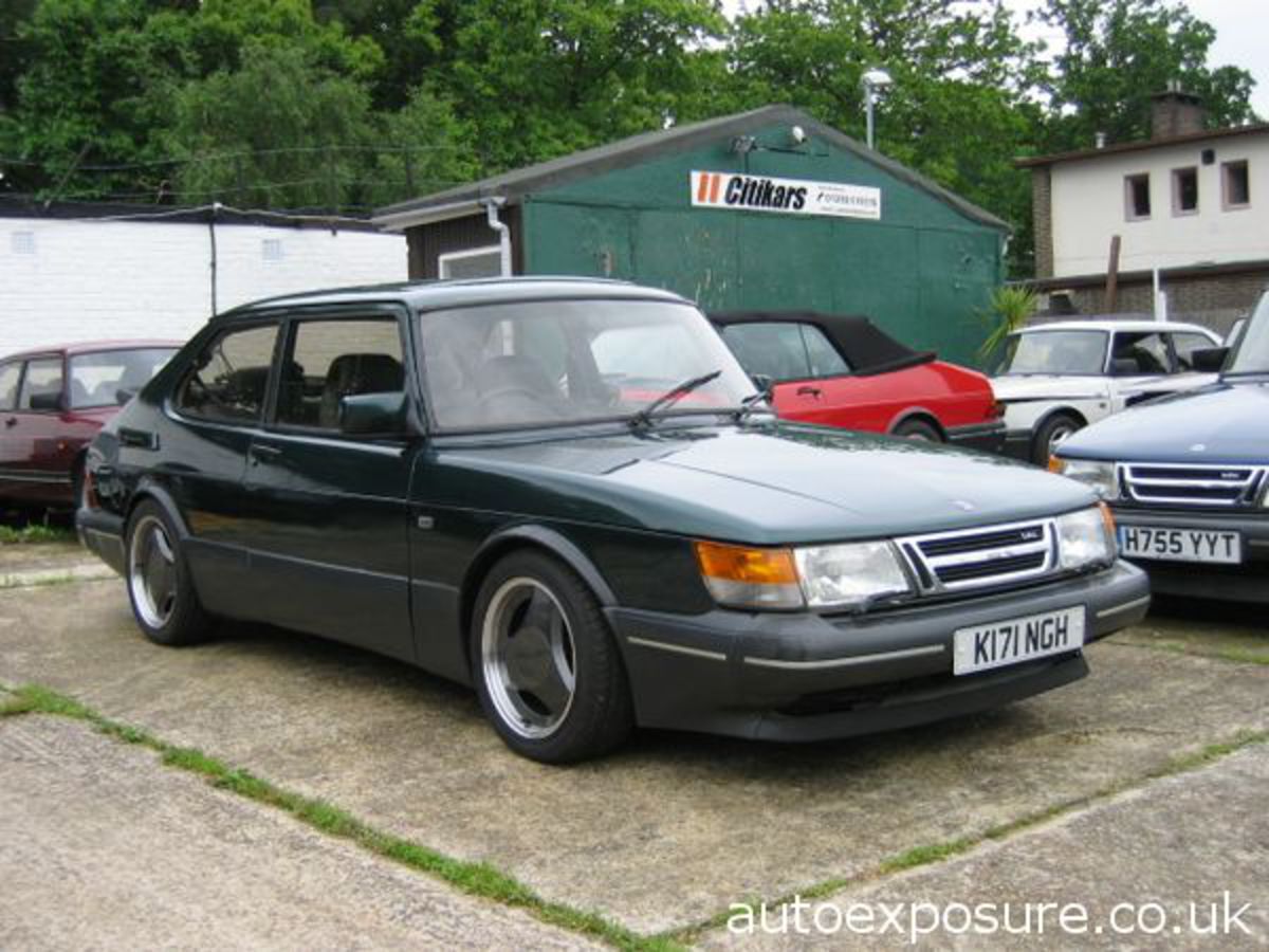 Saab 900i SE Turbo: Photo gallery, complete information about ...