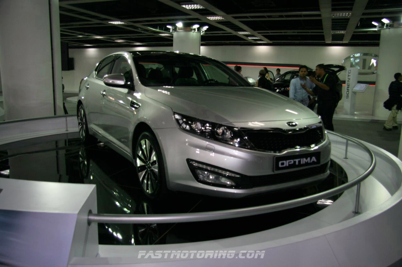 Naza Optima: Photo gallery, complete information about model ...