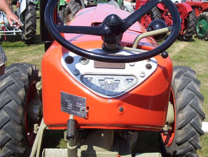 Zetor 3045: Photo gallery, complete information about model ...