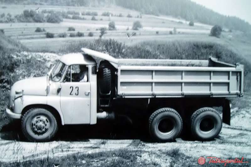 Tatra T 148 PPR S3. MotoBurg