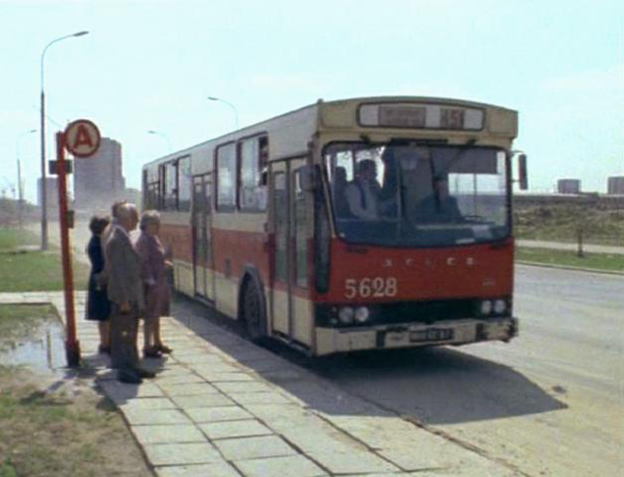 BusForum â€¢ Zobacz wÄ…tek - Autobusy KM w filmie