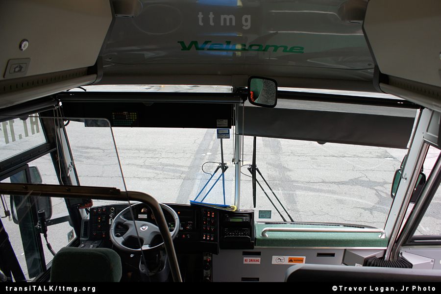 t t m g: Photos...Peter Pan Bus Lines' MCI Buses (2008-11 D4505)