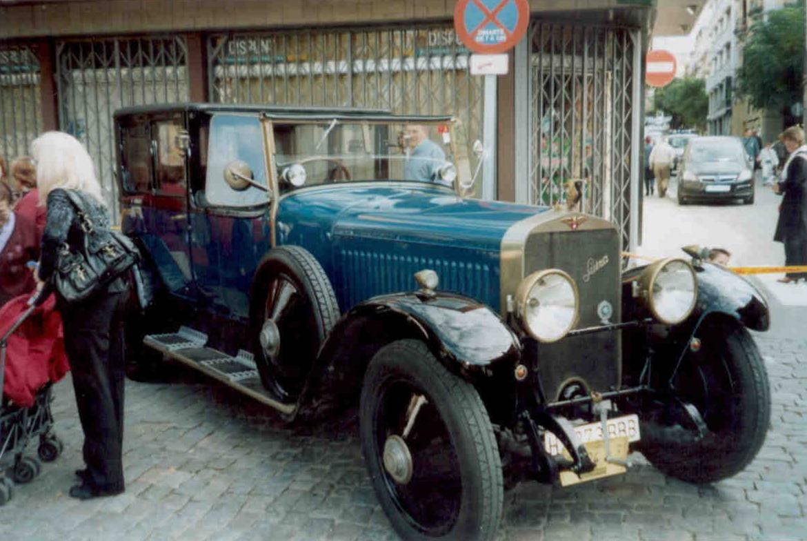 AUTOPASION18 - XXIII Trobada Cotxes Antics Caldes
