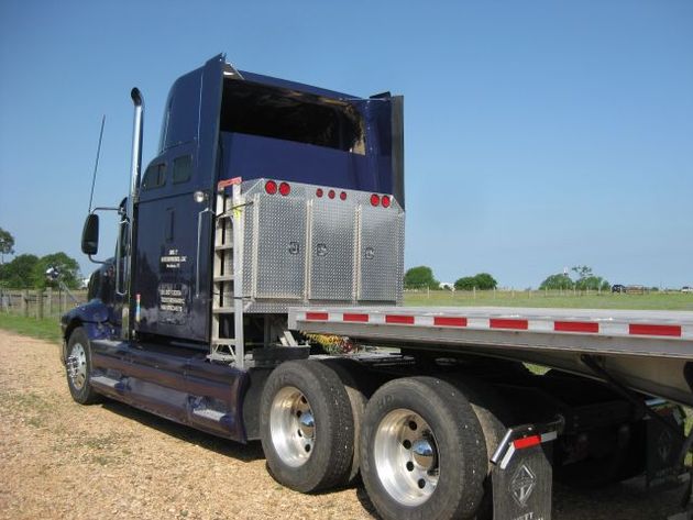 2005 International 9400 Eagle - Trucks - Commercial Vehicles