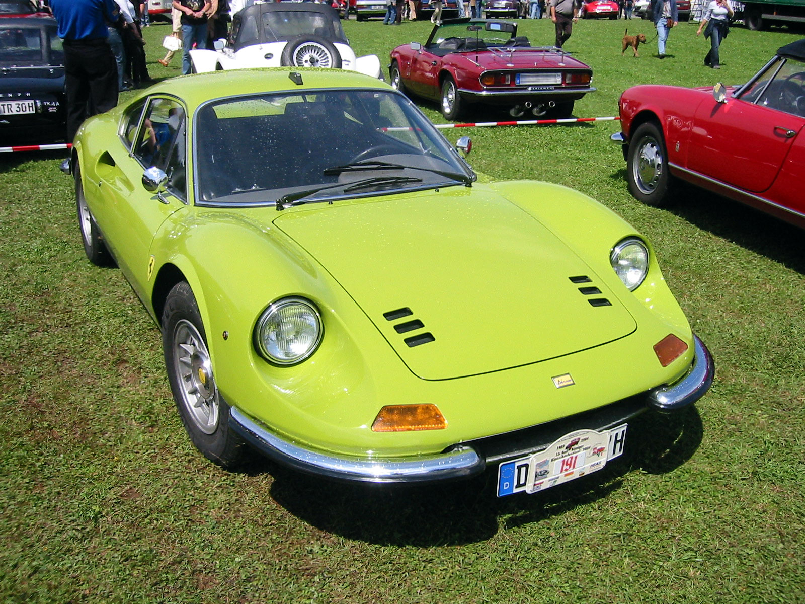 File:Ferrari Dino 246 GT green.jpg - Wikimedia Commons