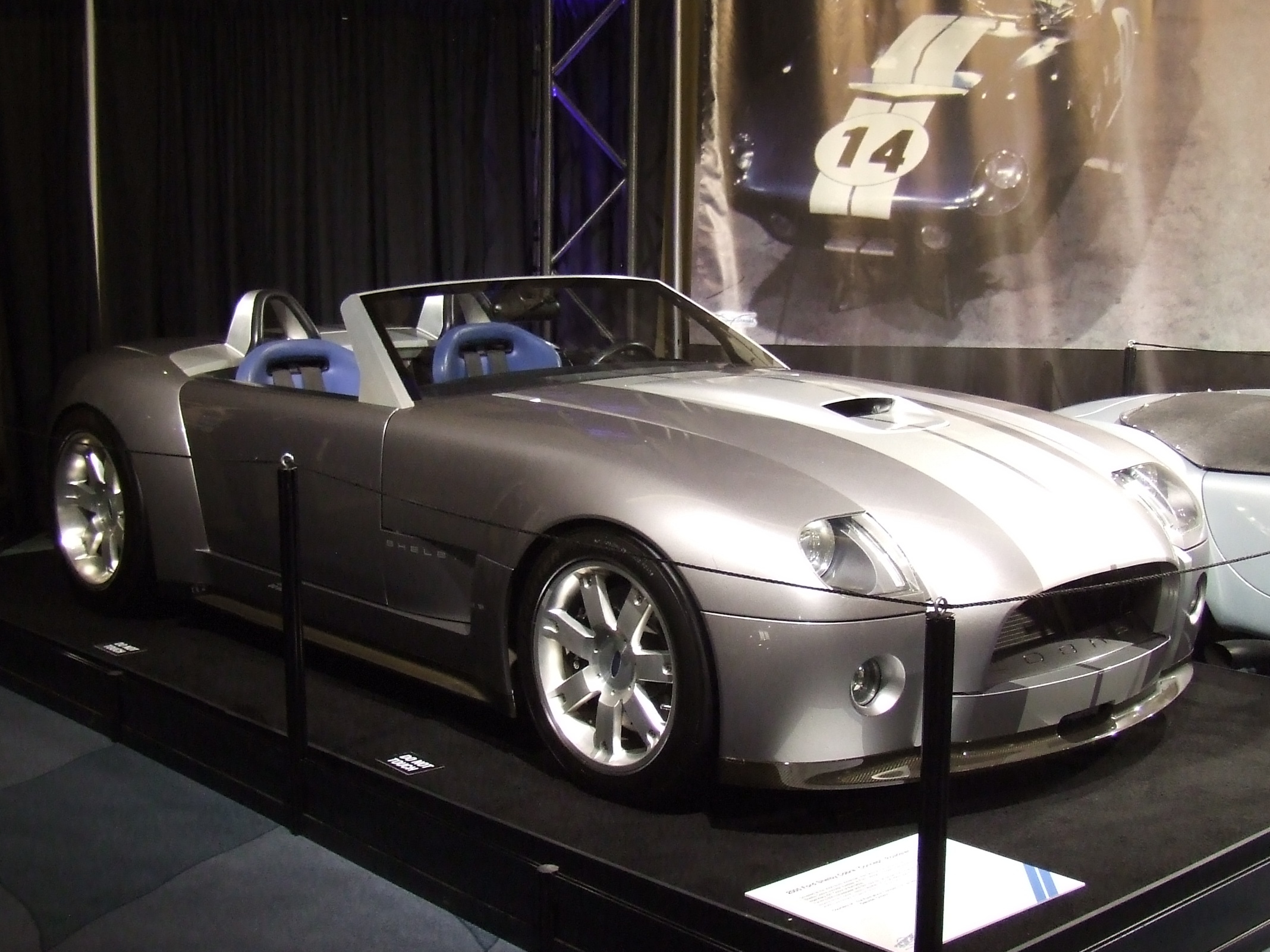 File:Ford Shelby Cobra Concept, CIAutoShow 2010.JPG - Wikipedia ...