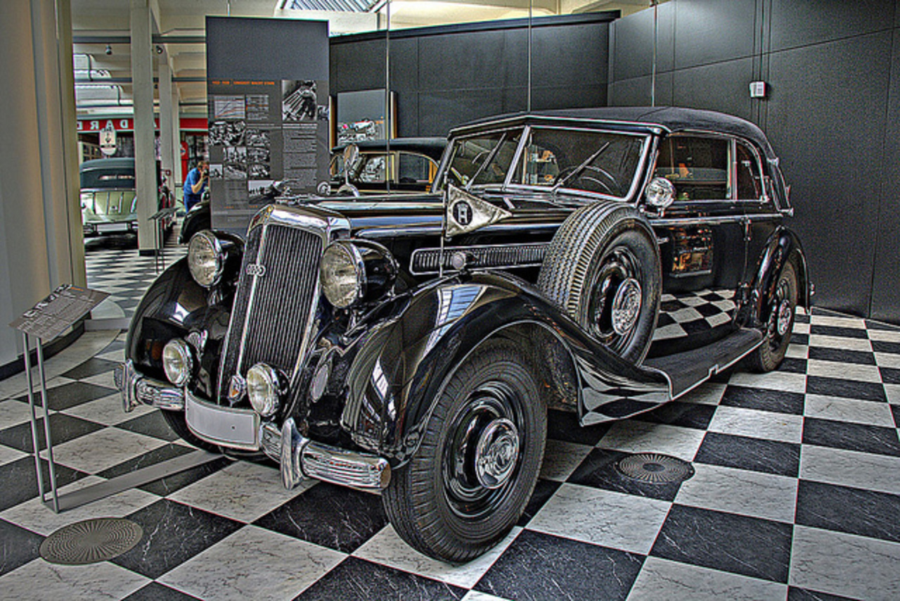 August Horch Museum Zwickau - Horch 930 V Cabriolet in HDR ...